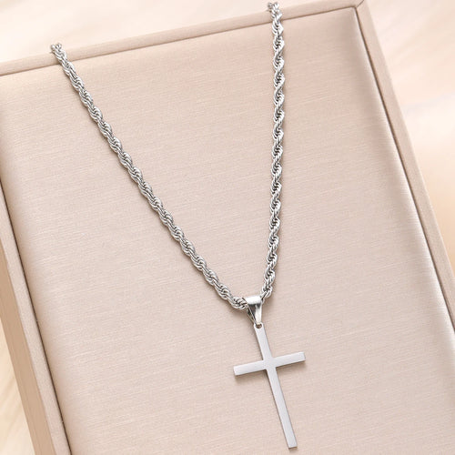 Cadena Dorada con Dije de Cruz – Elegancia y FeGold Chain with Cross Pendant – Elegance and Faith