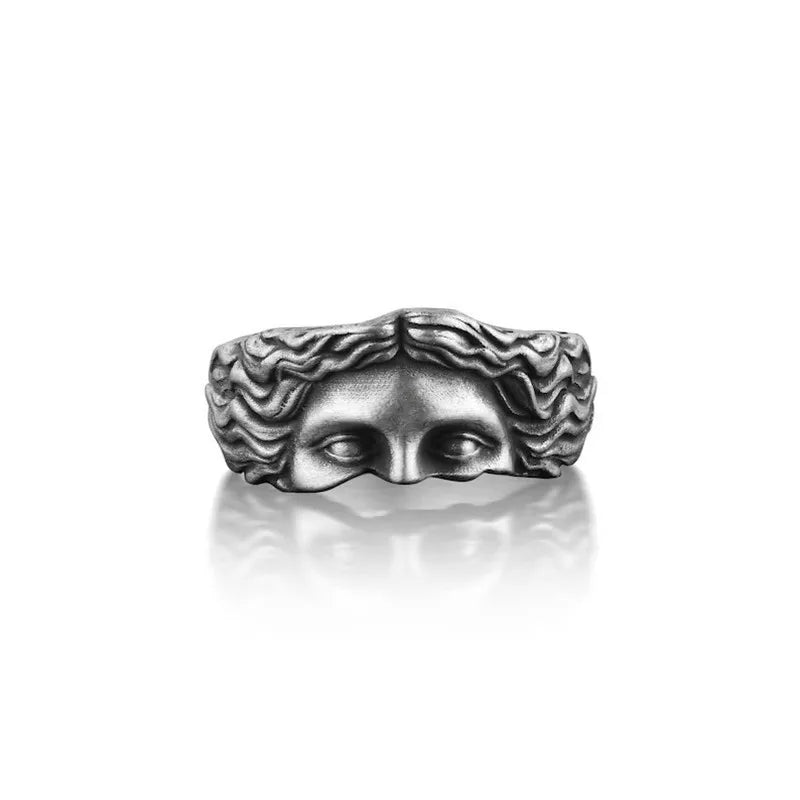 Anillo Rebel Face – Actitud en Cada Dedo”Rebel Face Ring – Attitude on Your Finger”